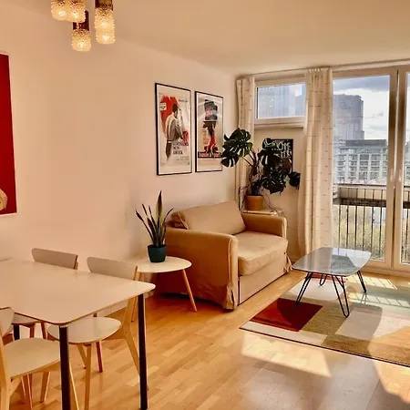 Apartament W Centrum Warszawy *